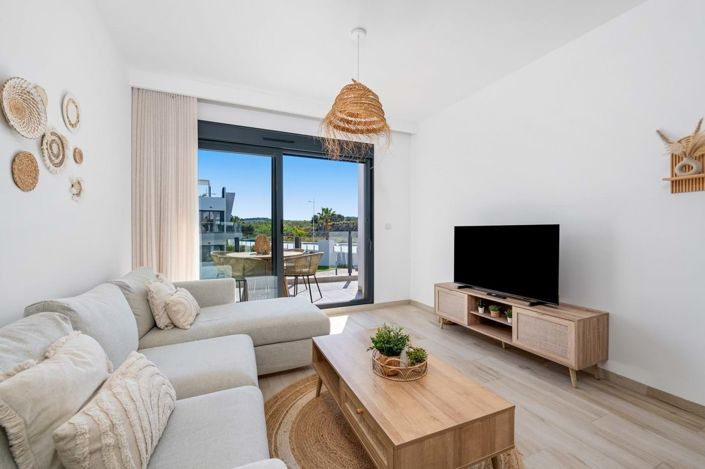 Image No.2-2 Bed Apartment for sale