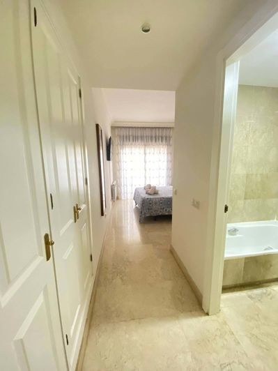 Image No.10-3 Bed Apartment for sale