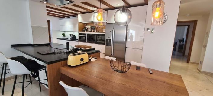 Image No.12-3 Bed Villa for sale