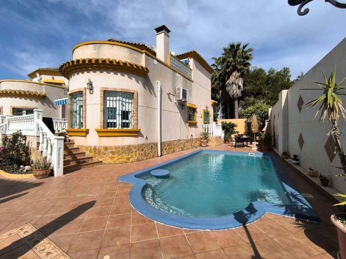 Image No.2-Villa de 3 chambres à vendre à Ciudad Quesada