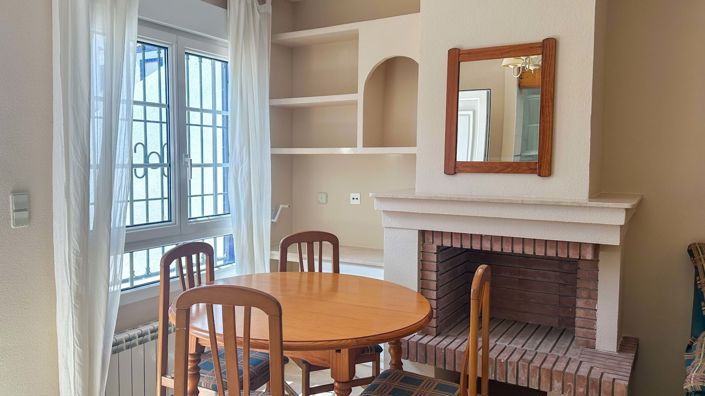 Image No.4-2 Bed Townhouse for sale