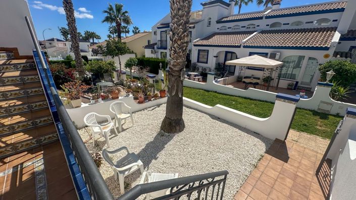 Image No.37-2 Bed Townhouse for sale