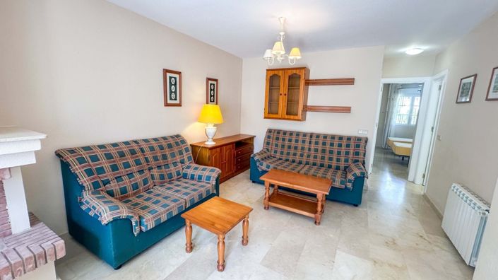 Image No.8-2 Bed Townhouse for sale