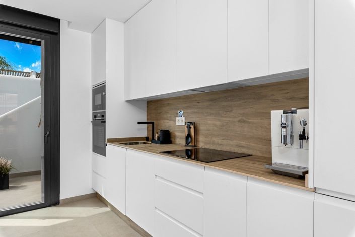 Image No.22-2 Bed Apartment for sale