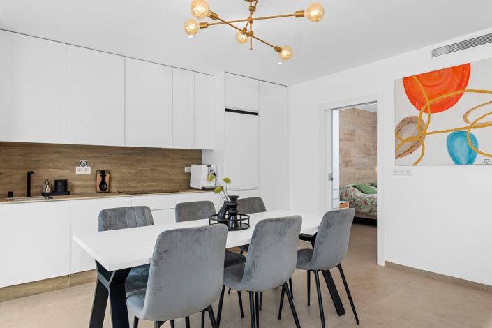 Image No.23-2 Bed Apartment for sale