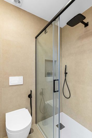 Image No.33-2 Bed Apartment for sale