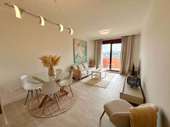 Image No.4-2 Bed Apartment for sale