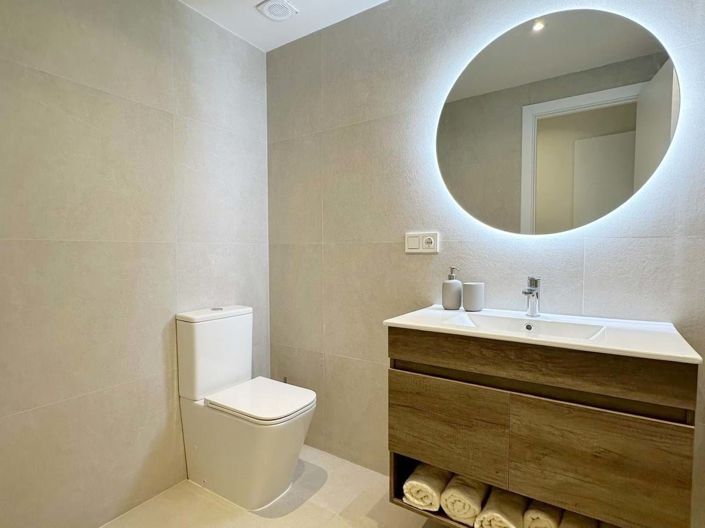 Image No.9-2 Bed Apartment for sale