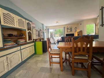 1447-665131-78d1f4f8b6655591b02d22fabb36a692d