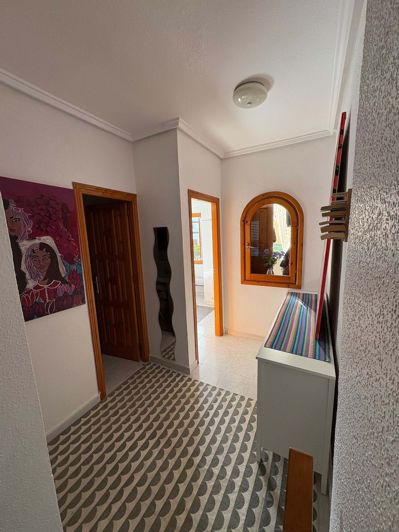 Image No.5-3 Bed Townhouse for sale