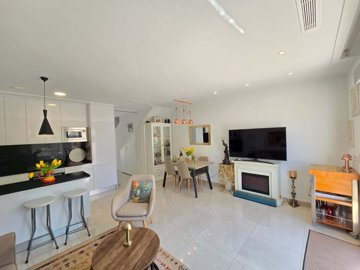 1447-665323-78d1f4f8b6655591b02d22fabb36a692d