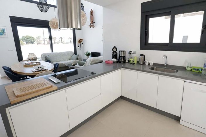 Image No.22-3 Bed Villa for sale