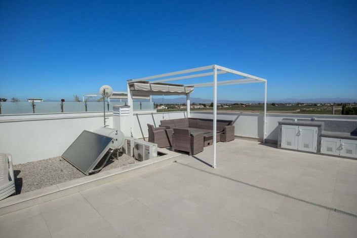 Image No.7-3 Bed Villa for sale