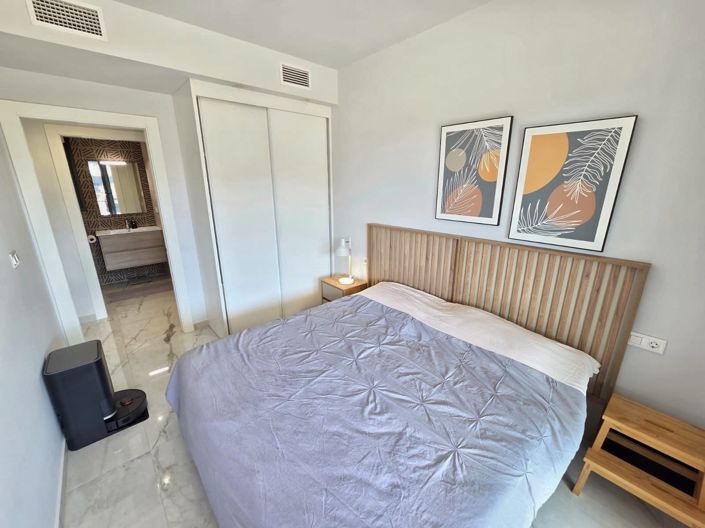 Image No.17-2 Bed Apartment for sale