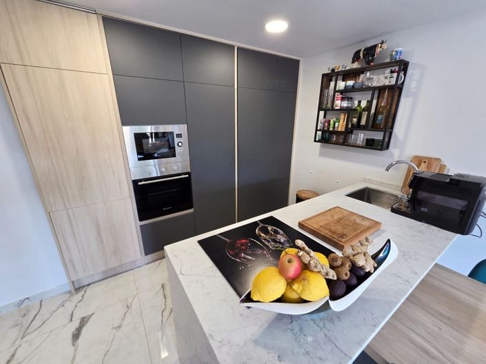 Image No.9-2 Bed Apartment for sale