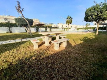 1447-665332-78d1f4f8b6655591b02d22fabb36a692d