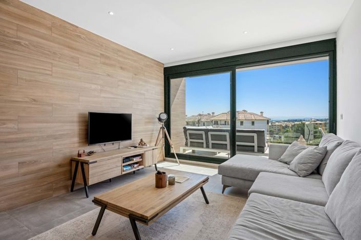 Image No.12-2 Bed Apartment for sale