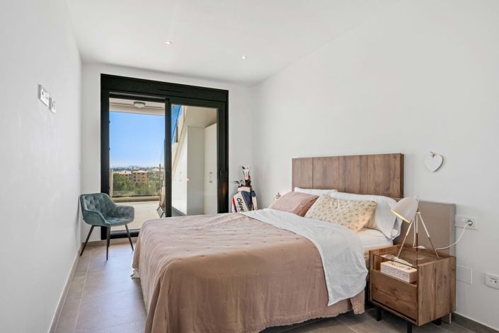 Image No.19-2 Bed Apartment for sale