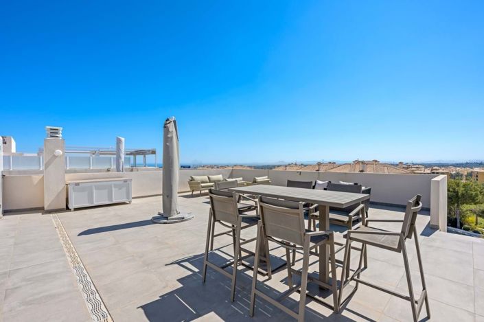 Image No.32-2 Bed Apartment for sale