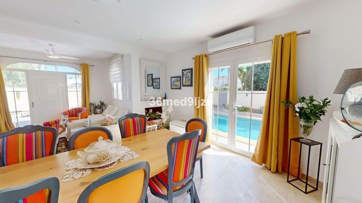 Image No.11-5 Bed Villa for sale