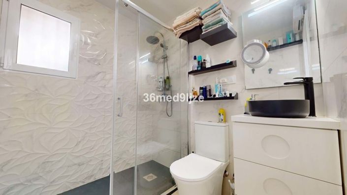 Image No.17-5 Bed Villa for sale