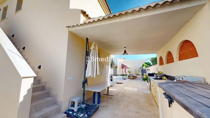 Image No.7-5 Bed Villa for sale