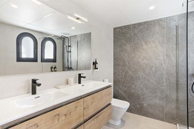 1447-665166-78d1f4f8b6655591b02d22fabb36a692d