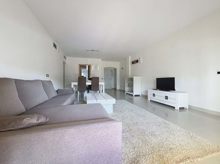 Image No.4-Appartement de 2 chambres à vendre à Estepona