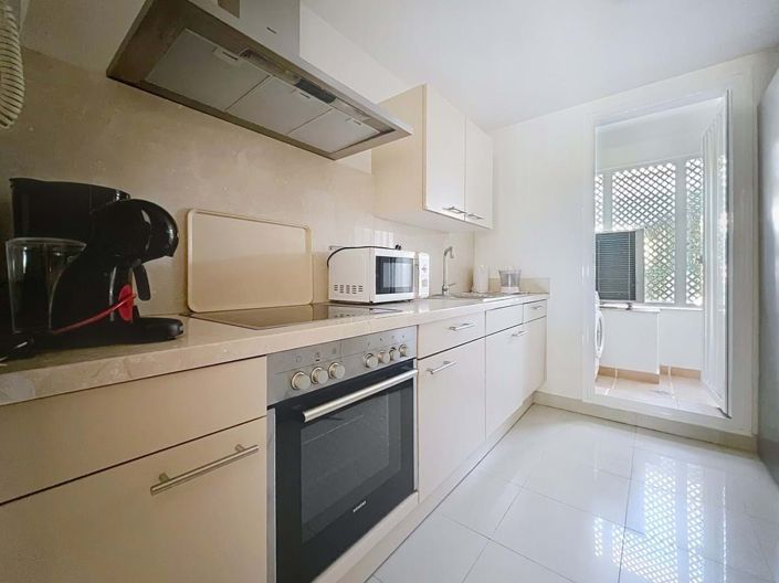 Image No.6-Appartement de 2 chambres à vendre à Estepona