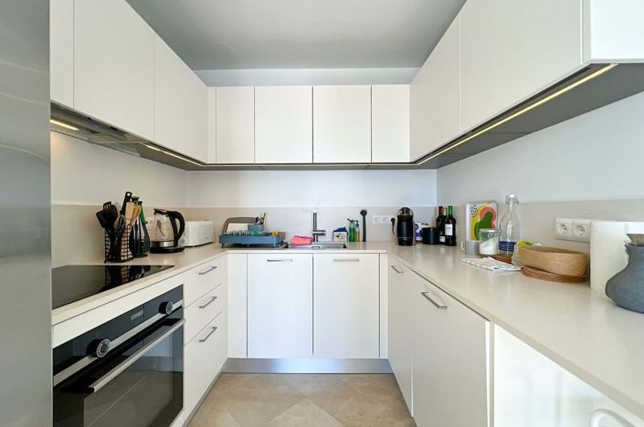 Image No.12-3 Bed Townhouse for sale