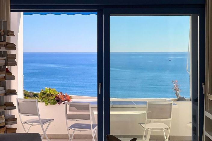 Image No.19-3 Bed Townhouse for sale