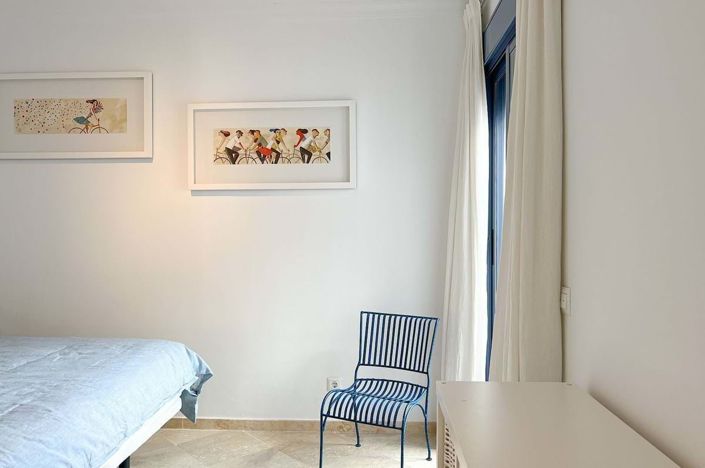 Image No.30-3 Bed Townhouse for sale