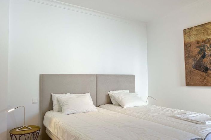 Image No.38-3 Bed Townhouse for sale