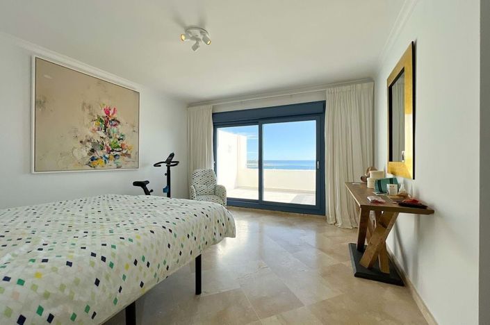 Image No.42-3 Bed Townhouse for sale