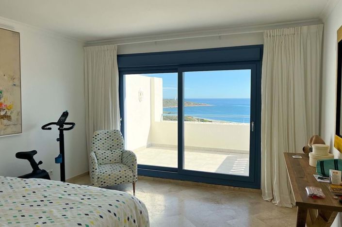 Image No.44-3 Bed Townhouse for sale