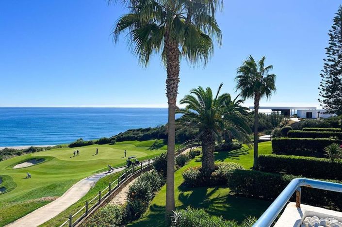 Image No.52-3 Bed Townhouse for sale