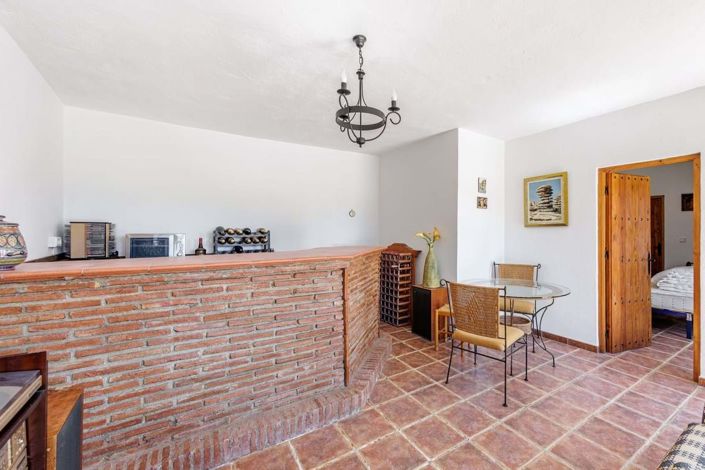 Image No.51-4 Bed Villa for sale