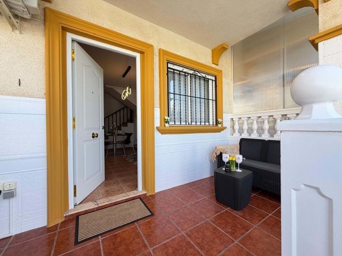 Image No.15-3 Bed Townhouse for sale