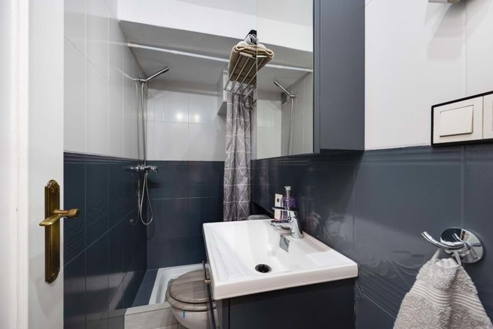 Image No.21-3 Bed Semi-Detached for sale