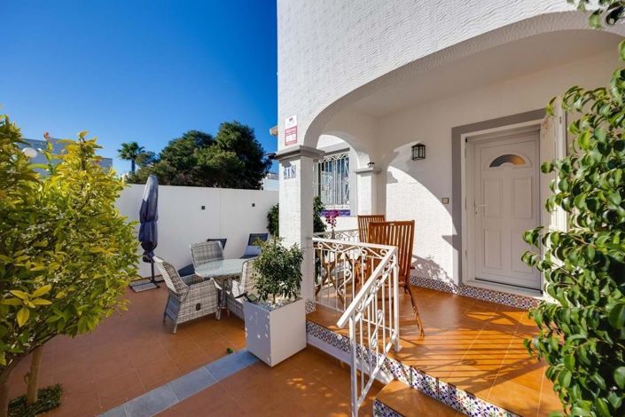 Image No.4-3 Bed Semi-Detached for sale