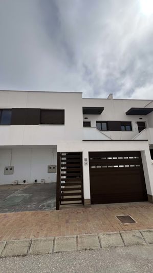 Image No.15-2 Bed Apartment for sale