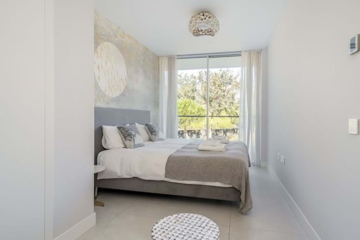 Image No.45-2 Bed Apartment for sale