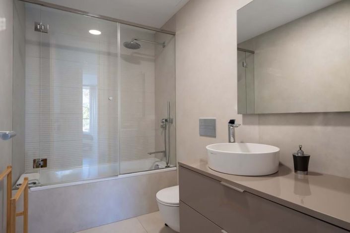 Image No.50-2 Bed Apartment for sale