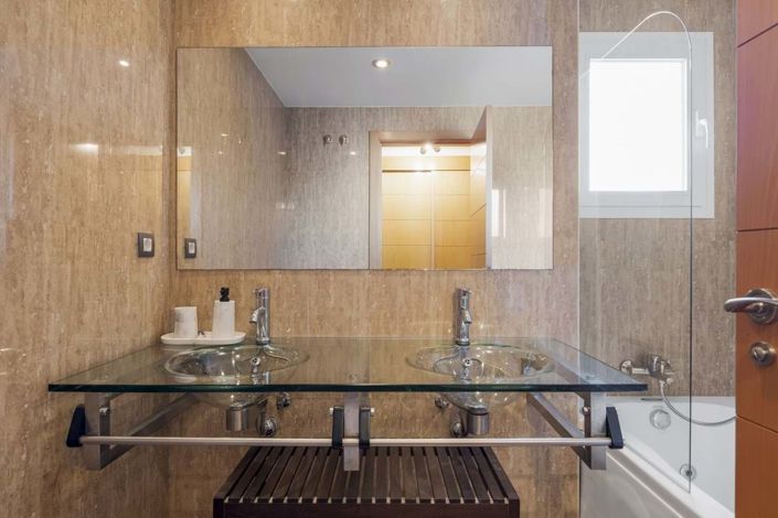 Image No.37-2 Bed Apartment for sale