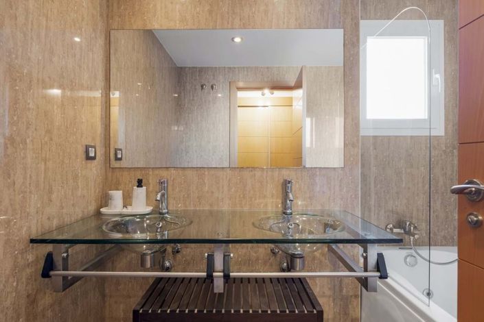 Image No.38-2 Bed Apartment for sale