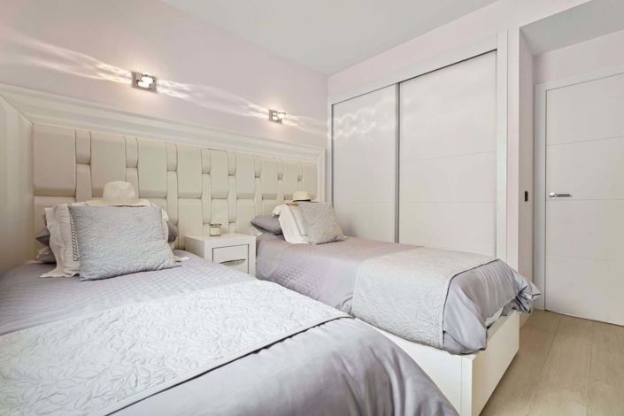 Image No.24-4 Bed Semi-Detached for sale