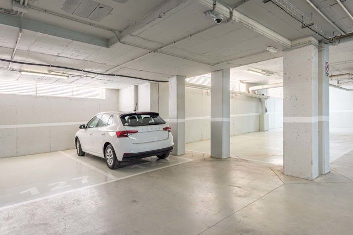 Image No.29-4 Bed Apartment for sale