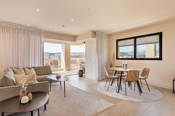 Image No.3-4 Bed Apartment for sale