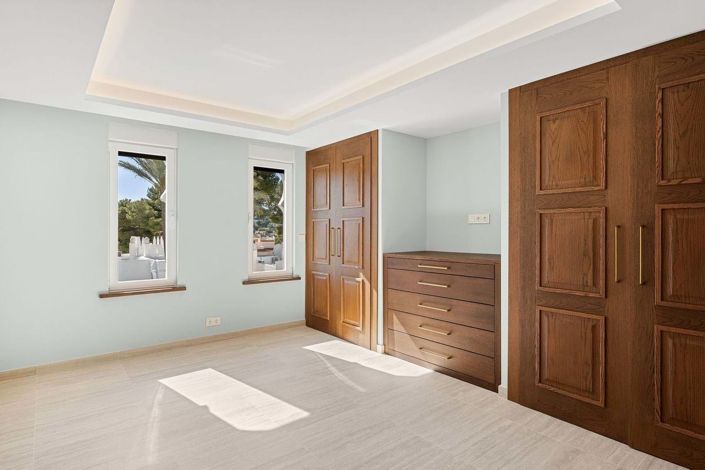 Image No.17-3 Bed Penthouse for sale