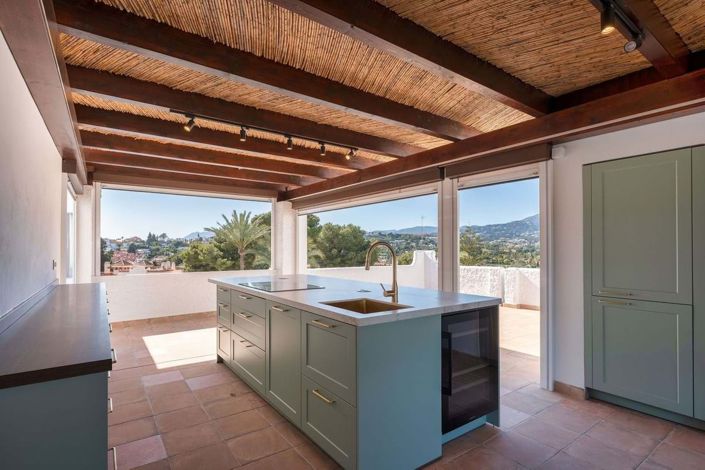 Image No.22-3 Bed Penthouse for sale